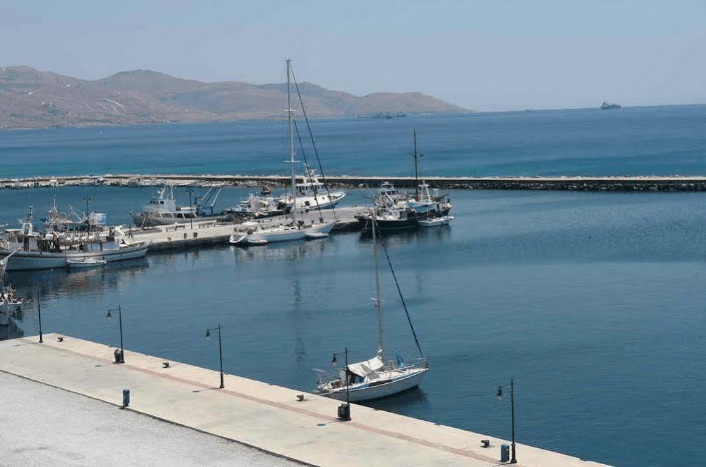 Galaxy Hotel Karystos  Buitenkant foto